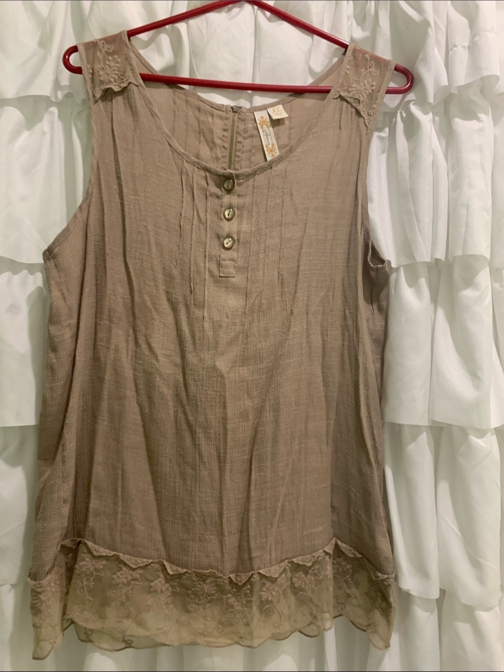 Lightweight sleeveless summer top